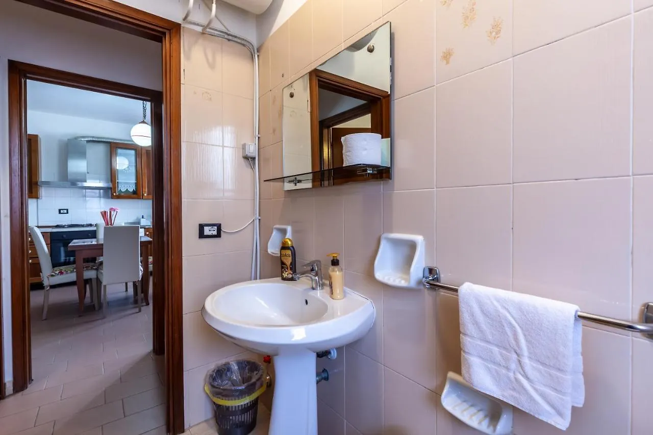 Residence Caravel 16 Lido di Camaiore Holiday home